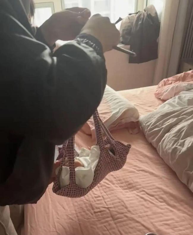 当地回应女婴遭秤砣砸伤