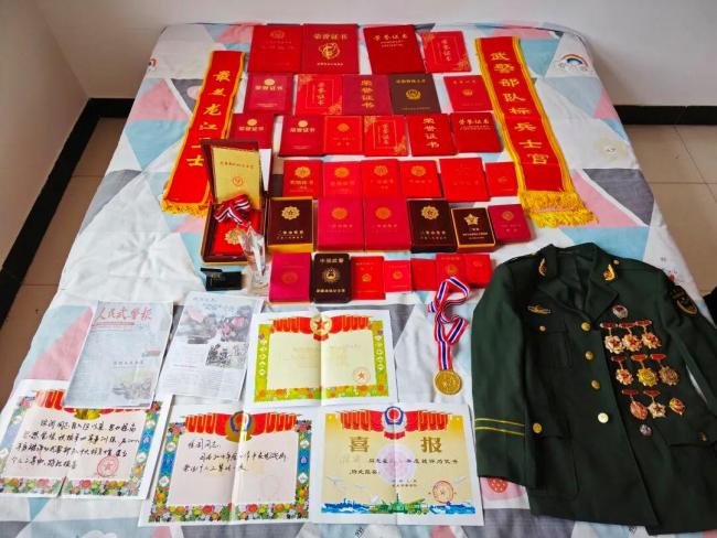 河北35岁男子下水救人牺牲 徐闯的遗体找到了