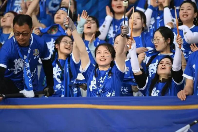 苏超“南兄南弟”火遍球迷圈 新赛季格局大变