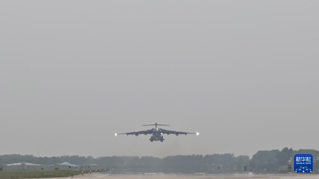 空军运20B起飞赴韩接迎志愿军英烈