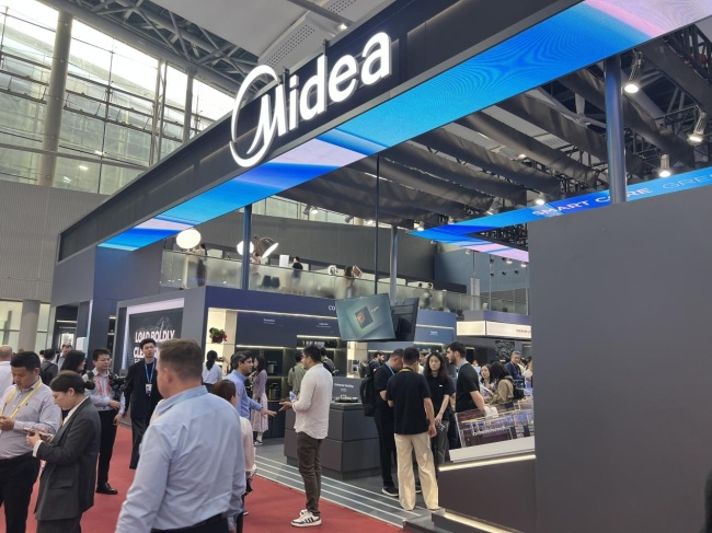 中国外贸向新绿智加速升级