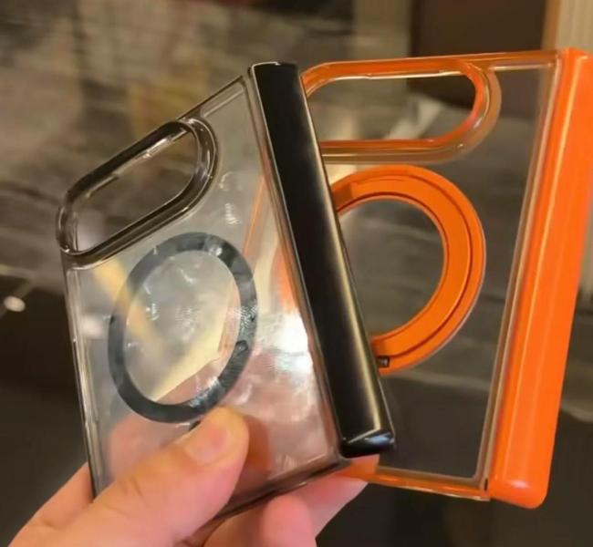 苹果折叠屏iPhone手机壳曝光 支持MagSafe磁吸功能