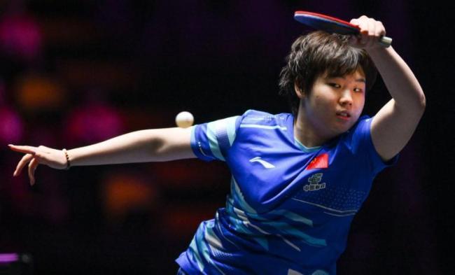 孙颖莎积分降975与王曼昱无限接近 积分规则引发排名地震