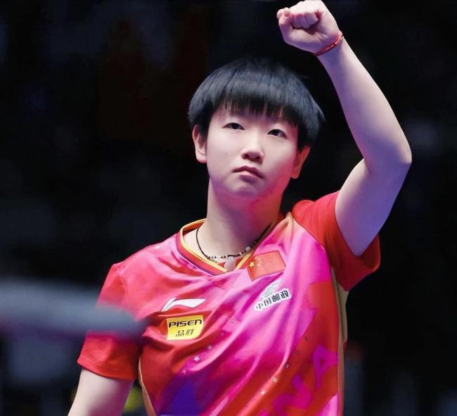 孙颖莎积分降975与王曼昱无限接近 积分规则引发排名地震