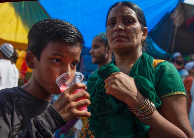 44度高温 新德里向学校下达喝水令