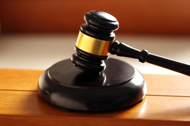 月薪过万男子盗窃获刑9个月 贪小便宜吃大亏