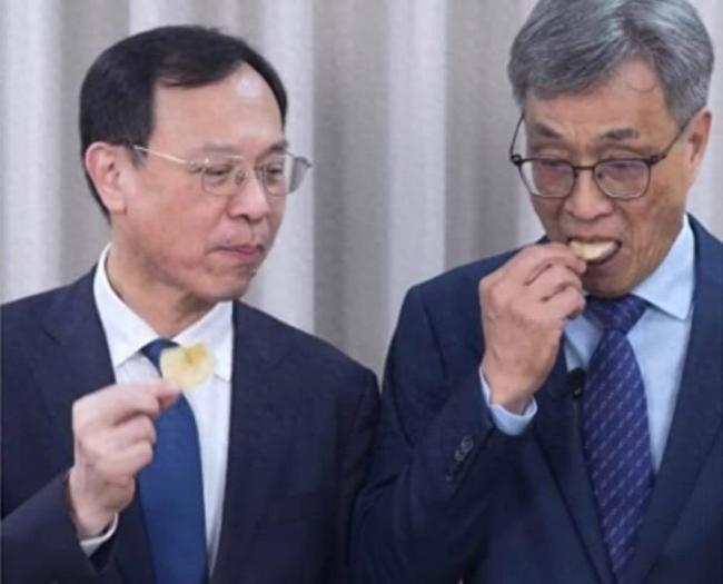 台当局高官护航美国“毒土豆” 赖当局急了慌了乱了