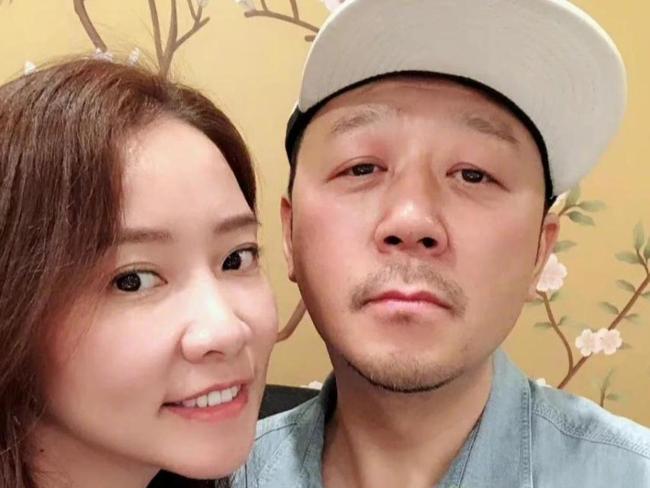 郭涛15岁女儿身高 亭亭玉立近妈妈
