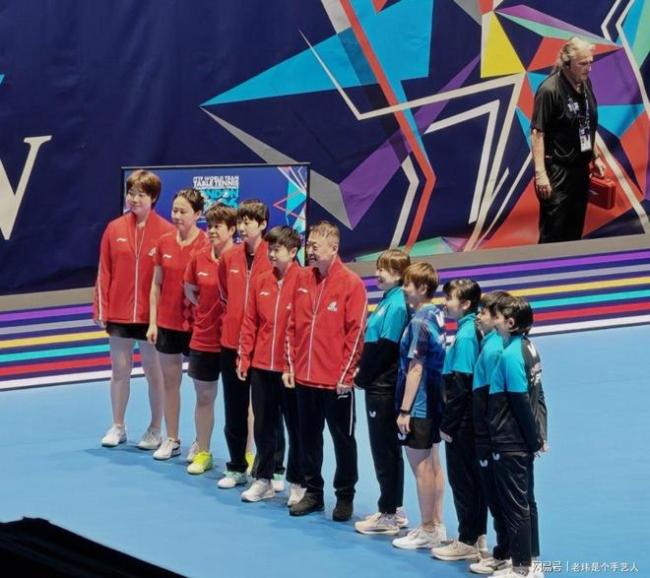 孙颖莎赢球后和邱贻可加练 师徒趣味训练缓解压力