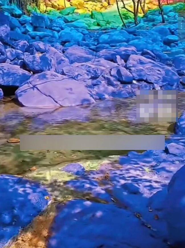 景区回应岩石被染成五彩色：环保涂料 景观美化引争议