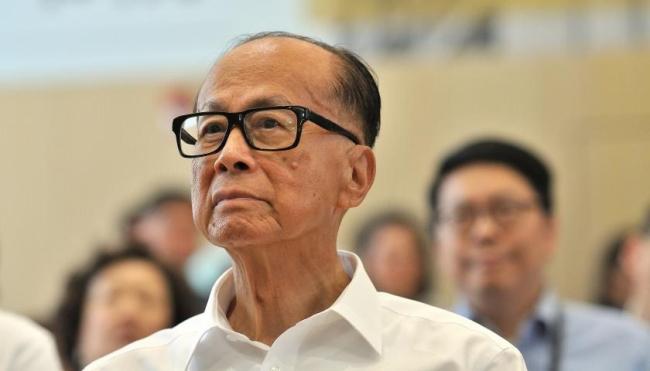 李嘉诚抛售英国电讯资产