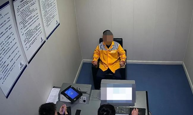 新警凭一把银屑侦破盗窃案 00后展现专业精神