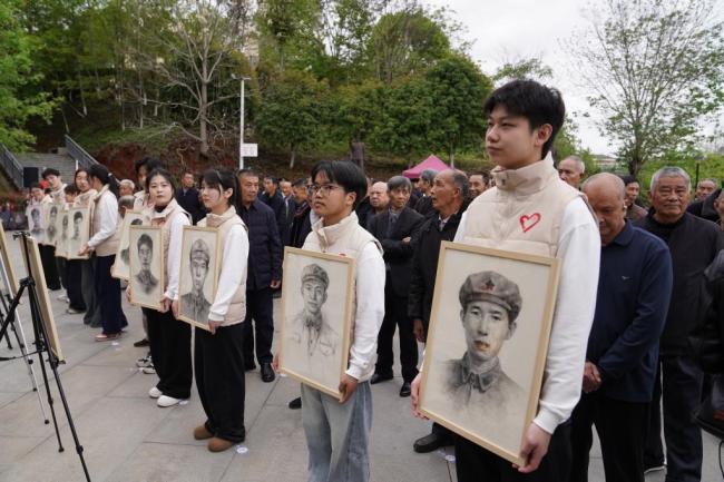 曾杳无音讯的烈士可考名单越来越长 画像让思念有形