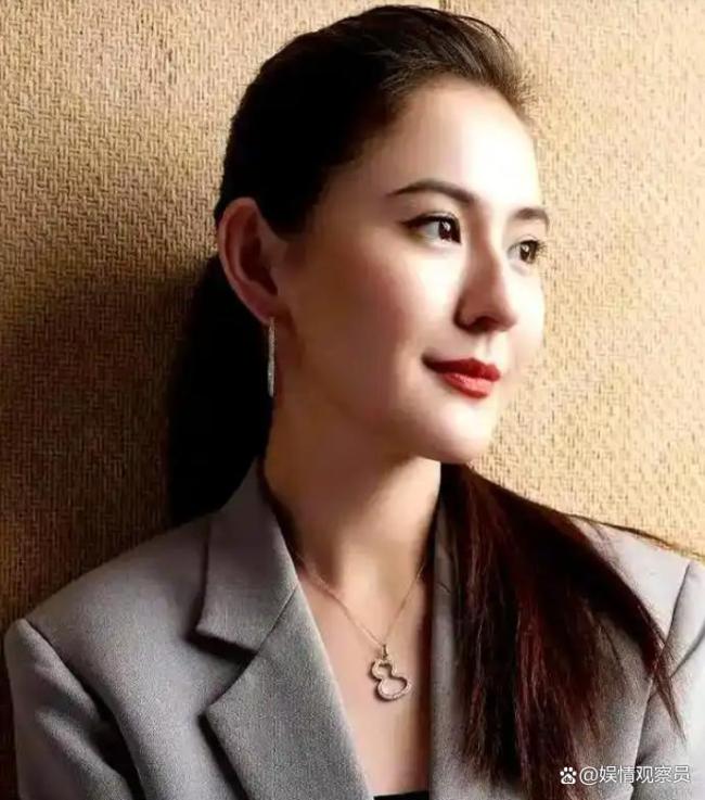 热依扎是单亲妈妈 暂停演艺工作背后的真相