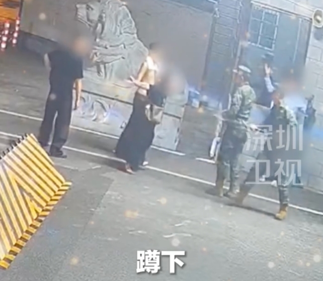 男子称遭到追打武警控制局面 全网热议监控视频