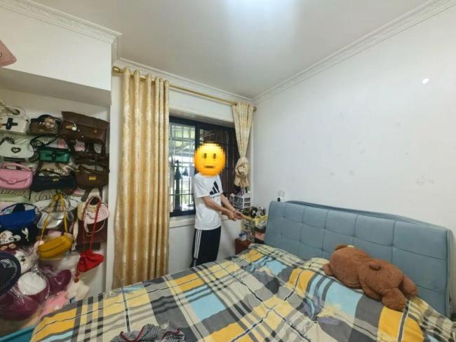 男子偷亲戚金饰逃到边境被抓 家贼难防心更寒