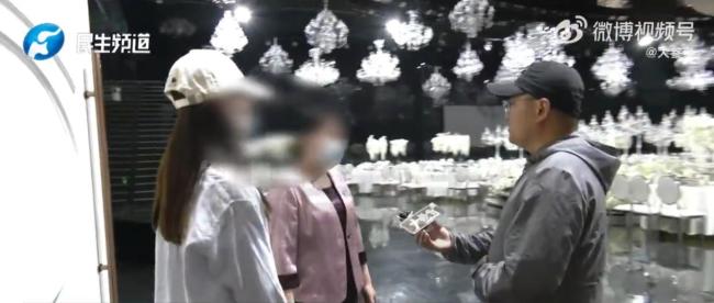 新娘回应婚礼没敬酒宾客已散场