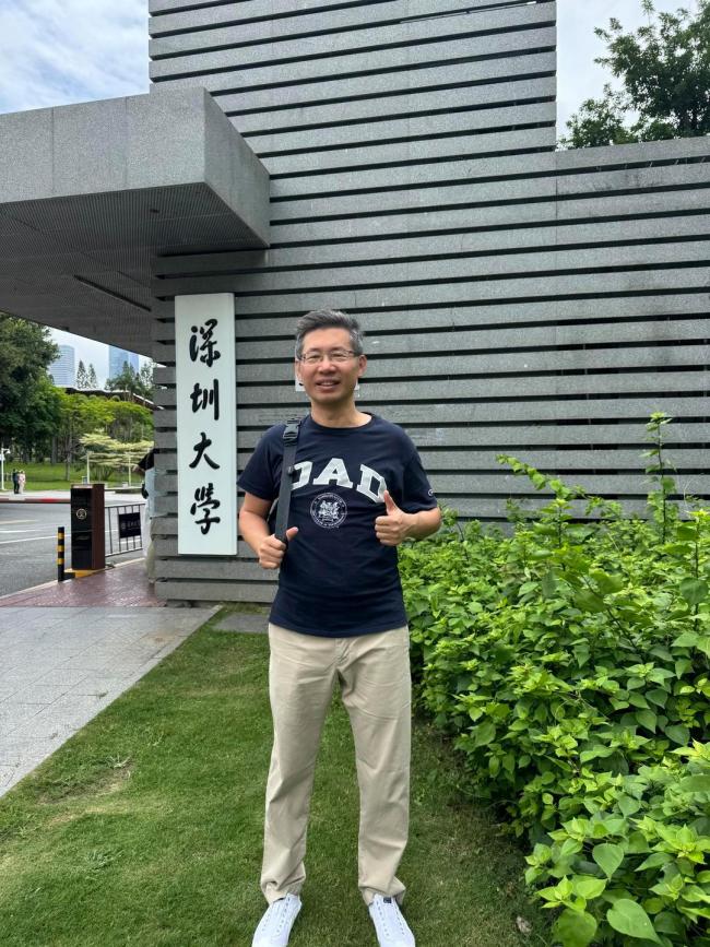 专访“校门实验”发起者郑毓煌 推动高校开放潮