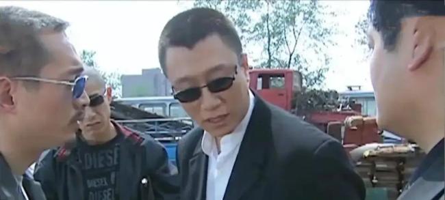 刘宇宁铁证开机 硬核转型挑战扫黑题材
