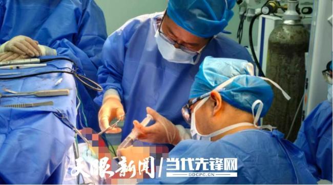 女子遭石頭砸中頭部當(dāng)場昏迷 緊急手術(shù)挽救生命