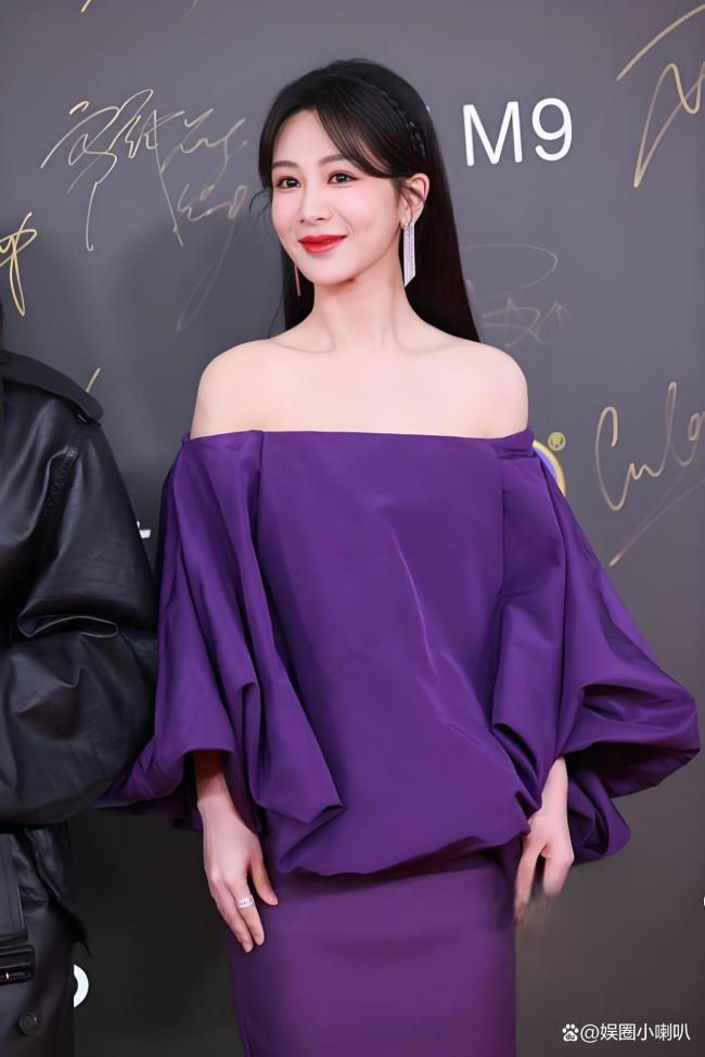 杨紫白玉兰切片换了