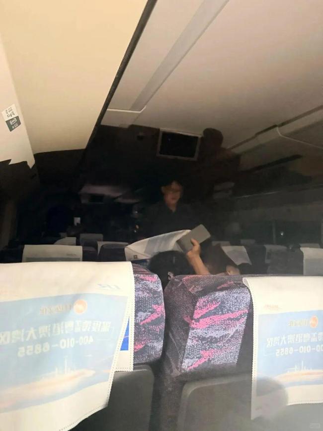 D1804次列车被困隧道内超2小时 应急处置后恢复运行