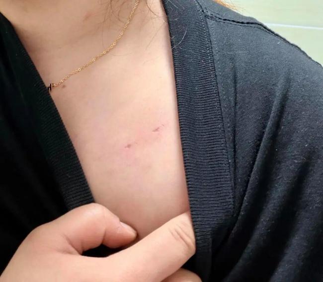 女子在家洗澡醉酒男闯入欲行不轨 案件仍在继续侦办中