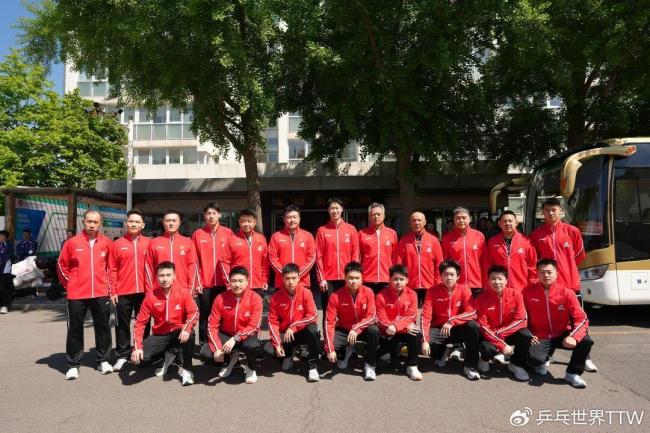王皓宣布王楚钦为国乒男队队长：希望他接好马龙队长的接力棒，传承国乒精神