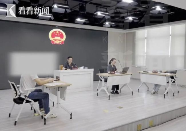 父母离婚孩子压岁钱账户20多万变40元 谁动了孩子的钱？