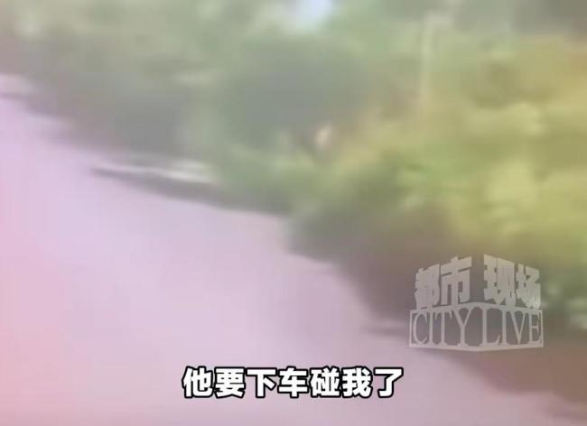 河北貨車司機(jī)送老人被訛 好心遭遇碰瓷