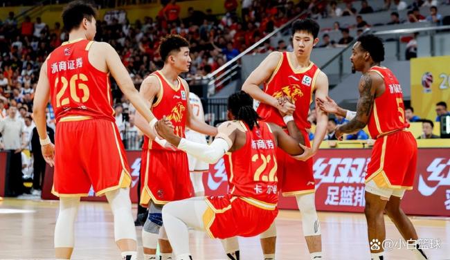 30岁宝岛后卫林秉圣成总决赛奇兵 避免横扫关键角色