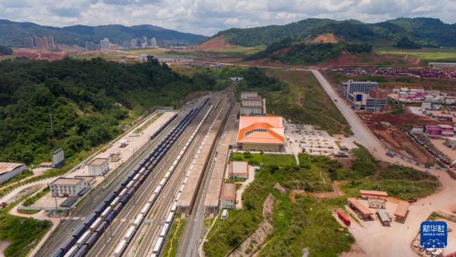 中老鐵路老撾段首次大規(guī)模擴(kuò)能改造 提升跨境貨運(yùn)能力