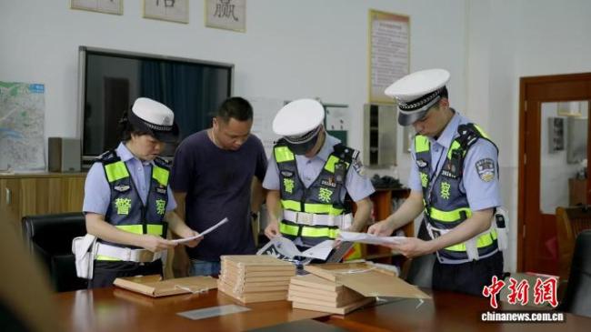 广东公安推出28项措施护航高考 全方位保障考试安全