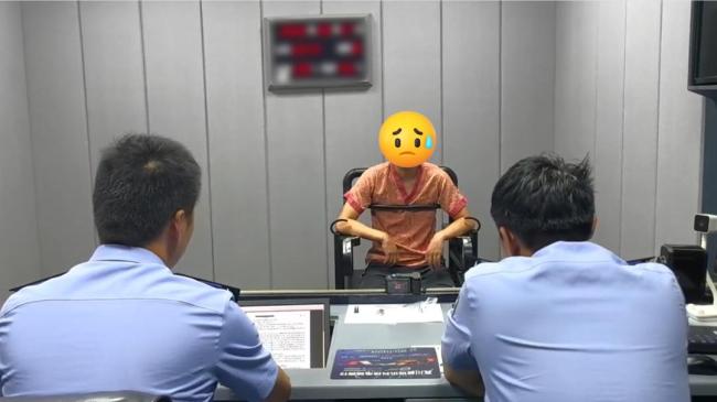 昆明多車輪胎被扎 警方抓獲14人 非法運(yùn)營團(tuán)伙落網(wǎng)