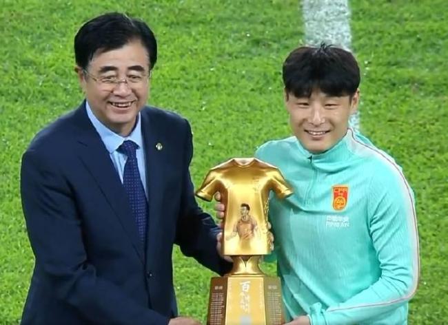 国际足球友谊赛：中国0-0泰国 双方互交白卷打平