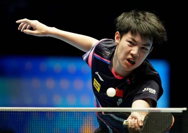 国乒21岁新星资格赛不敌46岁老将 引发网友热议