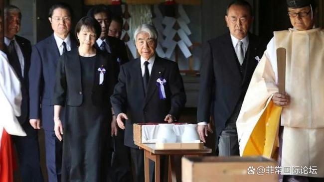 国台办驳斥大陆公务船闯太平岛言论 针对日菲划界闹剧采取行动