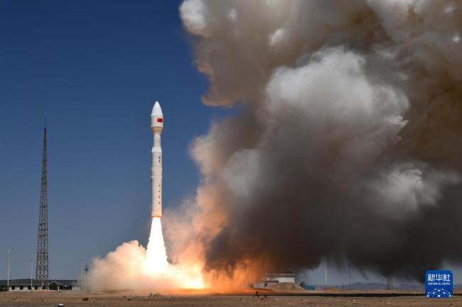 我国成功发射一箭8星 任务圆满成功