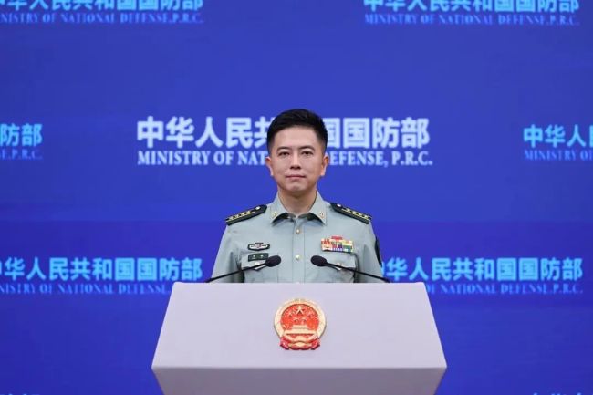 国防部第十任发言人 陈曦亮相