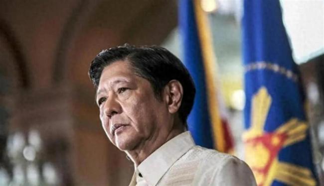菲律宾防长遭制裁后休假，反对党借机喊拆建筑 政坛博弈加剧