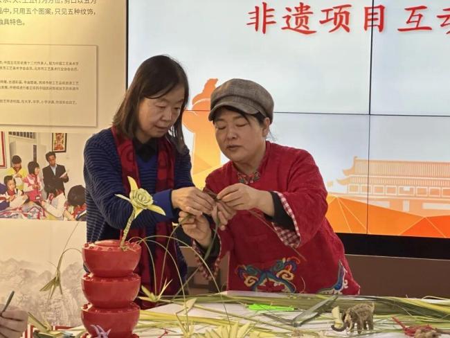 一键解锁“端午N种打开方式” 节日仪式感与城市烟火气