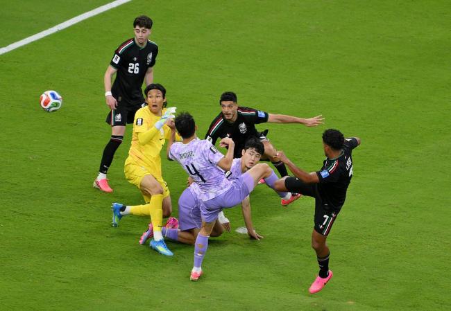 首支出线球队诞生!墨西哥1-0韩国 锁定小组出线