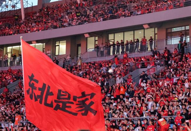 “东北超”给孩子一个回家的理由 足球点燃归乡情