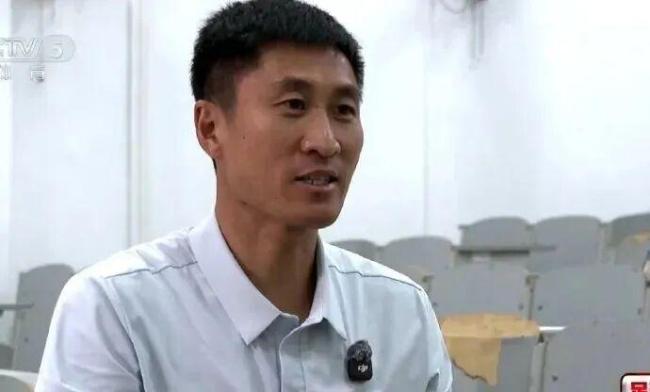 外媒直言马宁是中国的卡牌大师 世界杯舞台再展风采