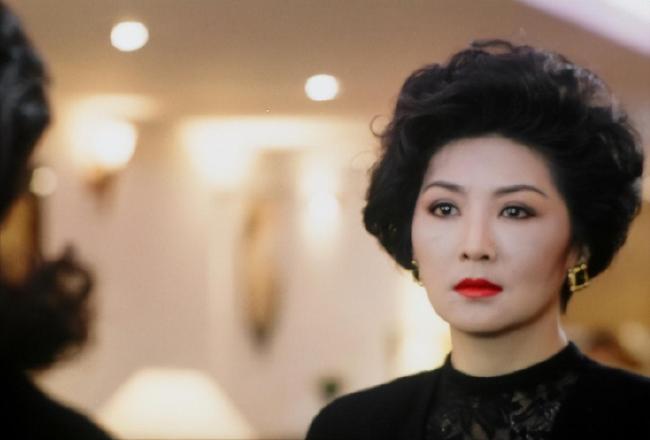 “港剧第一贵妇”苗金凤去世 荧幕经典永存