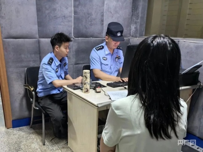 黎某某网上侮辱张桂梅校长被行拘