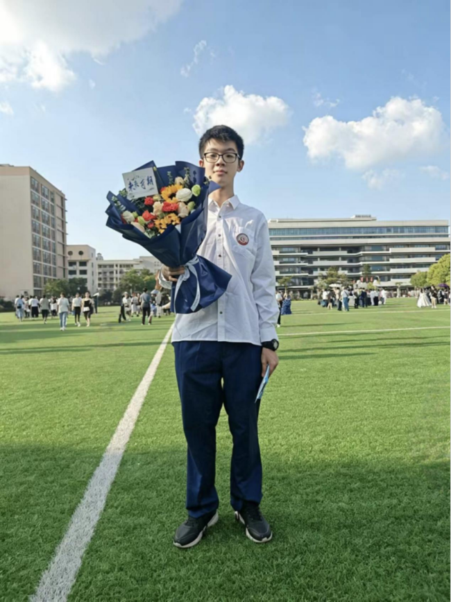 东莞一考生高考691分数学141分 冲刺清华梦校