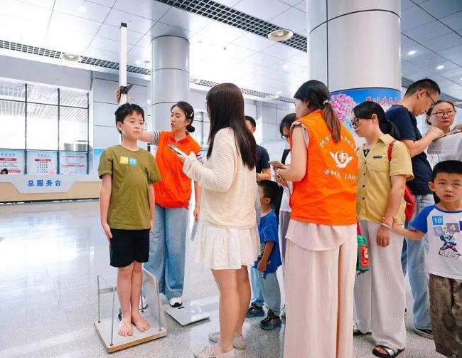 央视曝光儿童生长发育普查补贴骗局 虚假宣传诱导消费