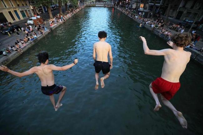 超级热浪席卷欧洲 中国空调一机难求