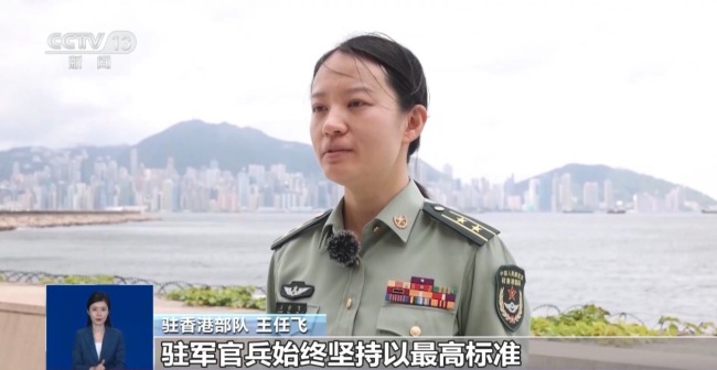 海军舰艇编队首个开放日 众多香港青少年踊跃参观